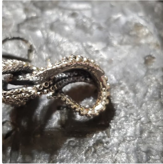 Tentacle octopus kraken sterling silver pendant