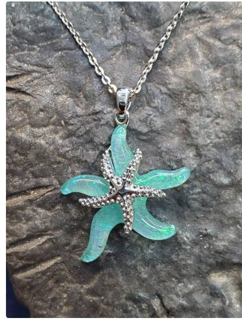 Starfish necklace