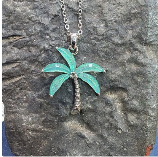 Palm tree pendant