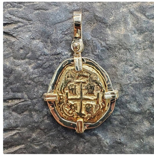 Solid 14kt gold Atocha pendant