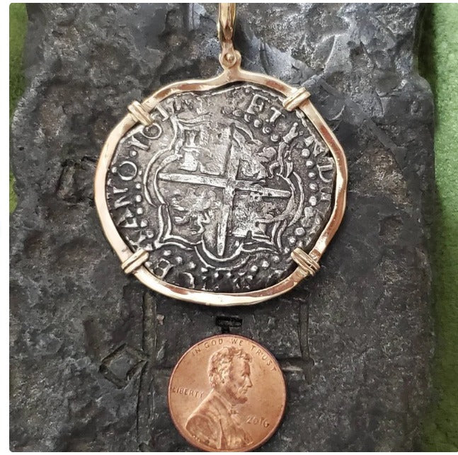 Large BIG ATOCHA 14kt gold silver coin shipwreck treasure coin