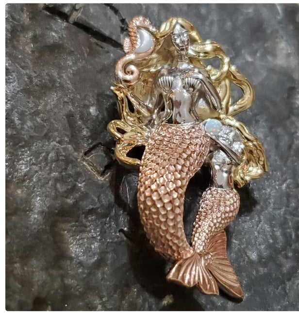 Gorgeous mermaid with baby mermaid and seahorse rose silver and sterling silver pendant