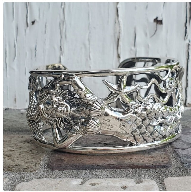 Gorgeous Mermaid Sterling silver sealife cuff bracelet